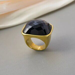Black or Amber Gemstone Gold Tone Ring, Size 8 - Statement Jewelry